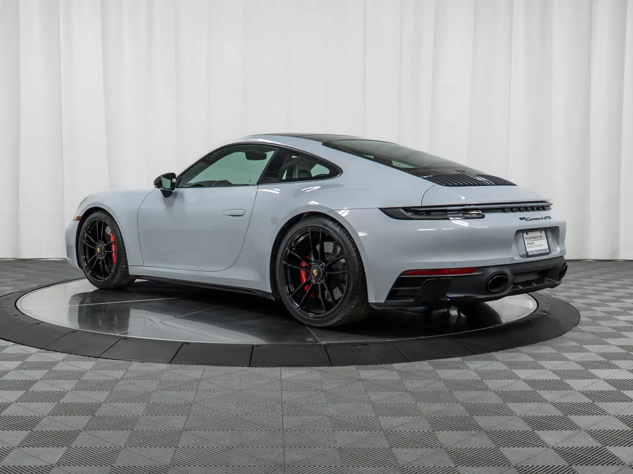 2024 Porsche 911 GTS - Photo 24