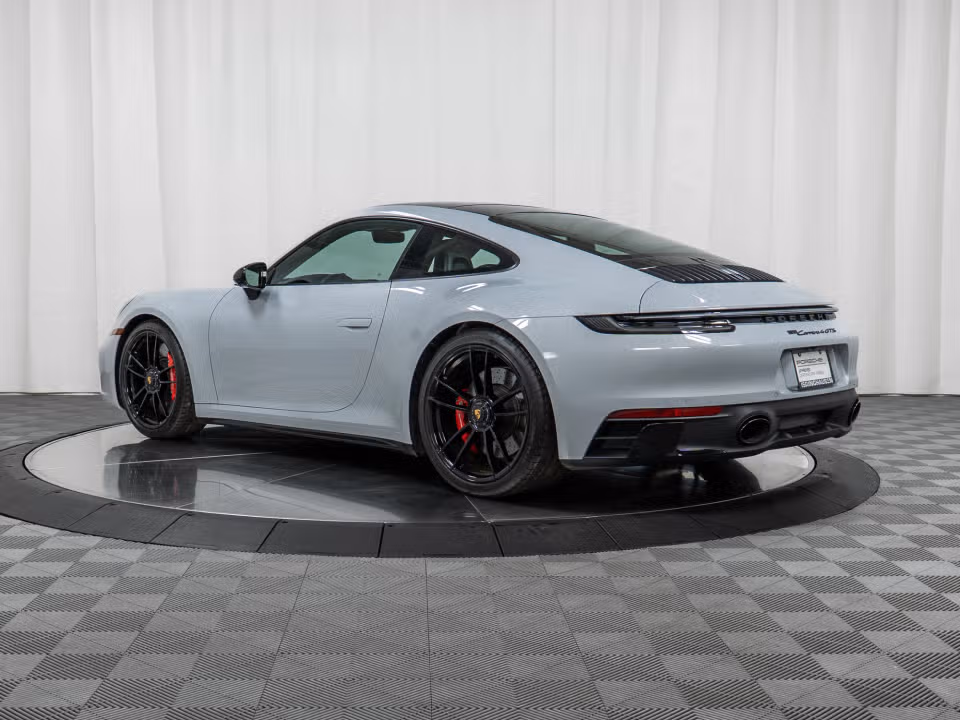 2024 Porsche 911 GTS - Photo 19