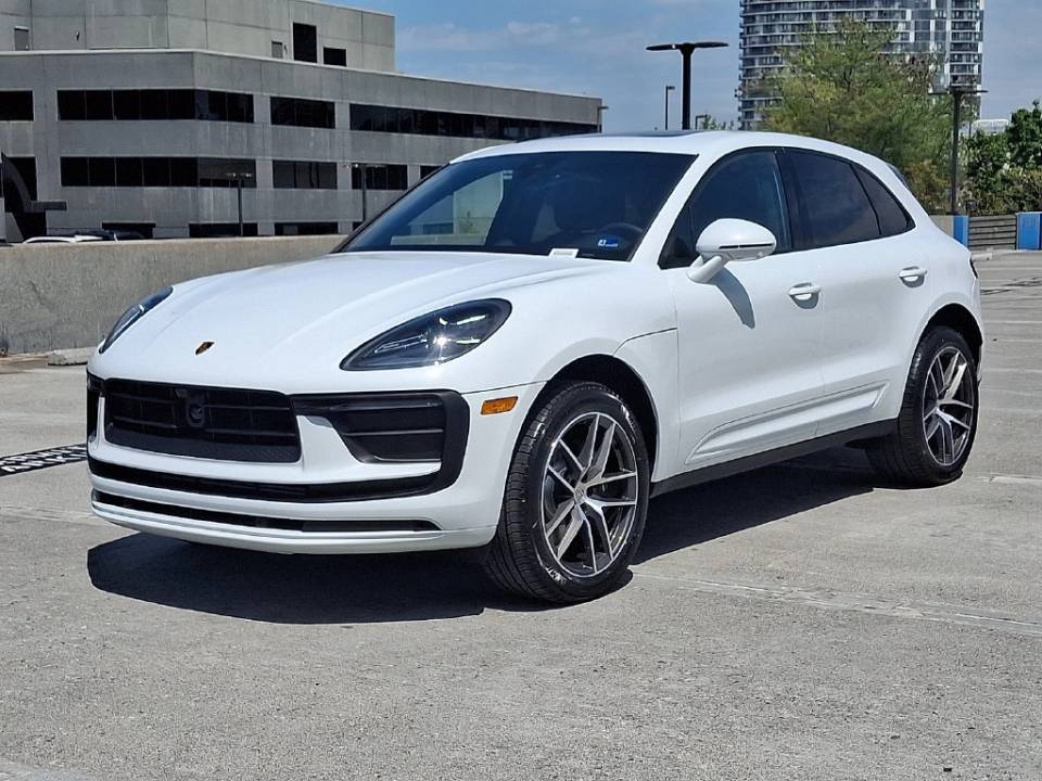 2026 Porsche Macan
