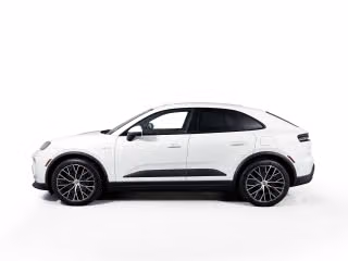 2025 Porsche Macan S - Photo 9