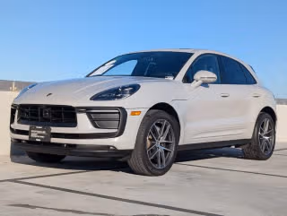 2022 Porsche Macan