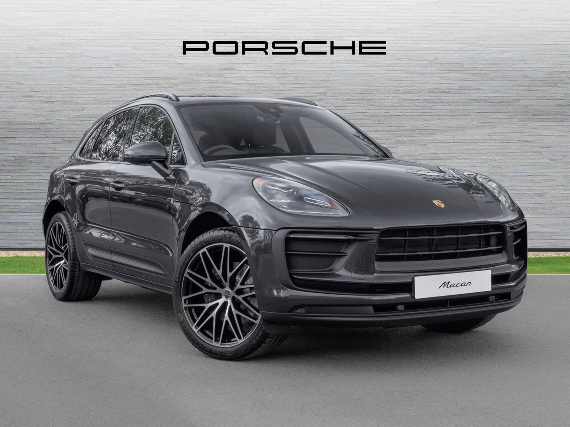 Macan, photo 1 of 47