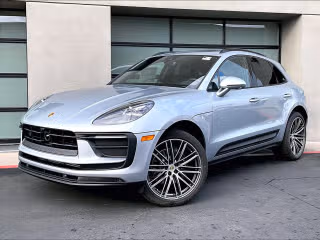 2026 Porsche Macan's photo