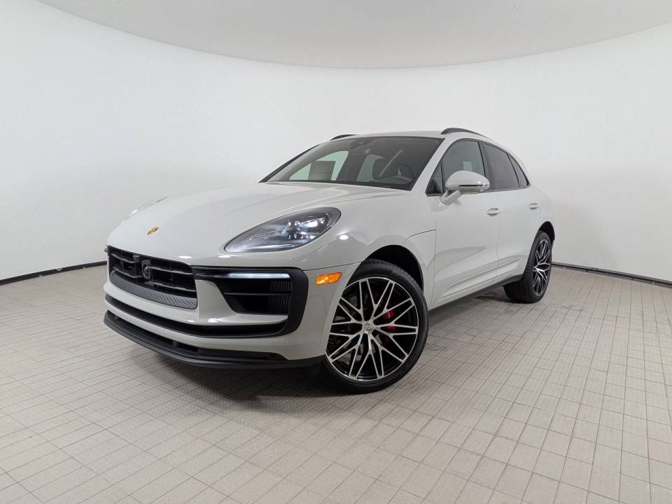 2026 Porsche Macan