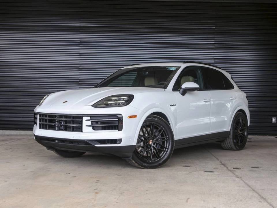 2026 Porsche Cayenne