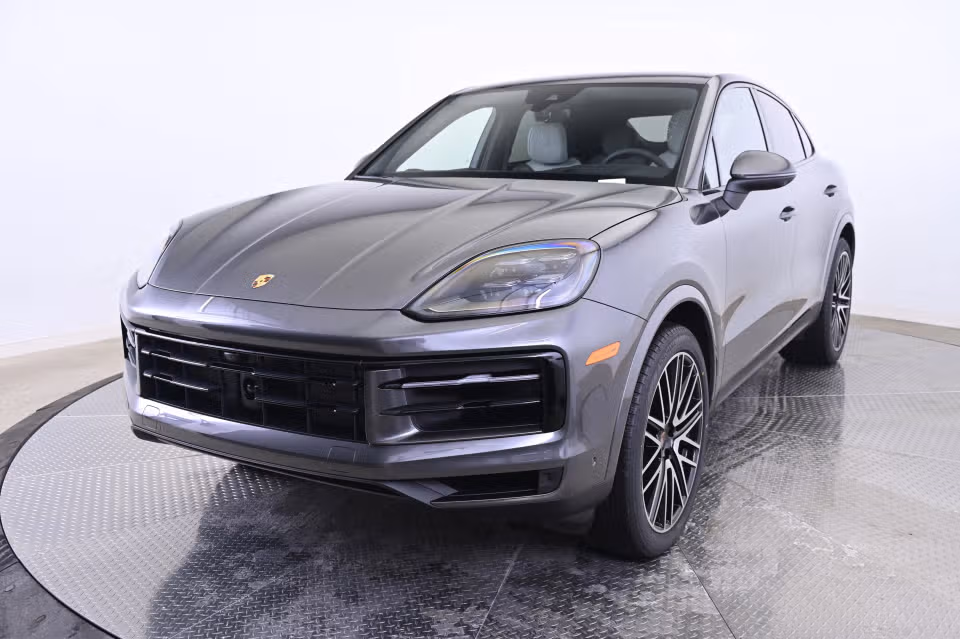 2026 Porsche Cayenne Coup Base - Photo 3