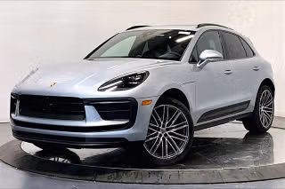 2026 Porsche Macan's photo