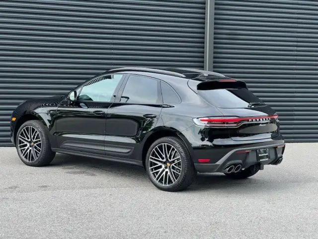 2025 Porsche Macan Base - Photo 22
