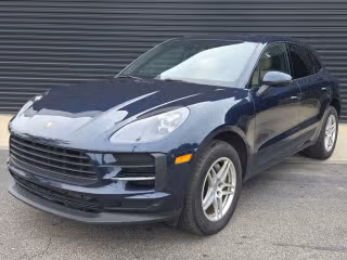 2021 Porsche Macan -'s photo