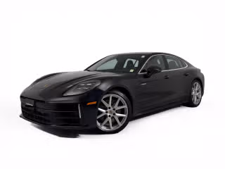 2025 Porsche Panamera 4 E-Hybrid's photo