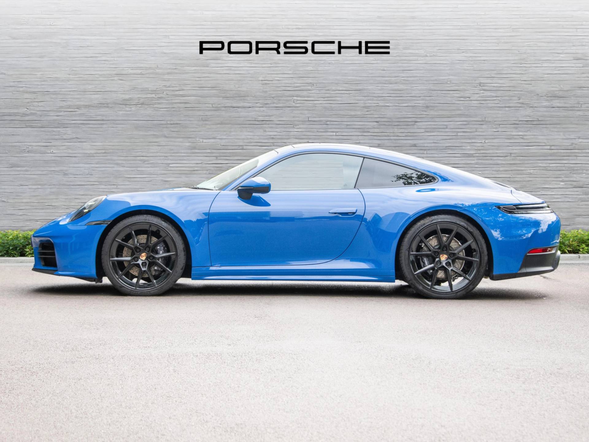 911 Carrera, photo 2 of 61