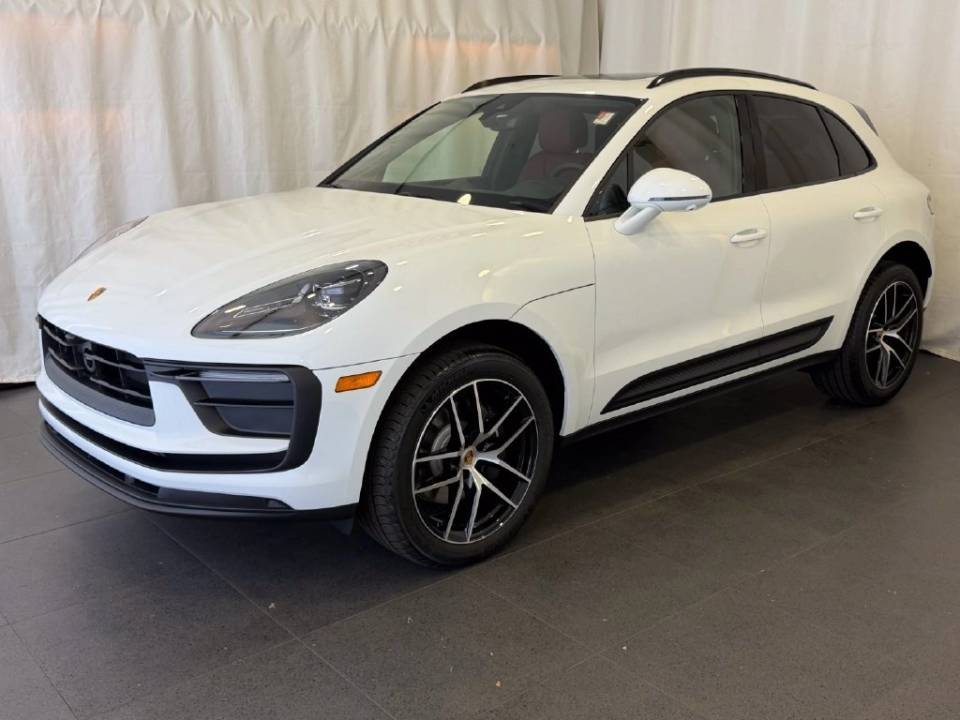 2026 Porsche Macan