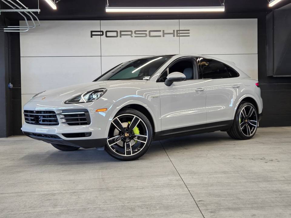 2023 Porsche Cayenne Coupe