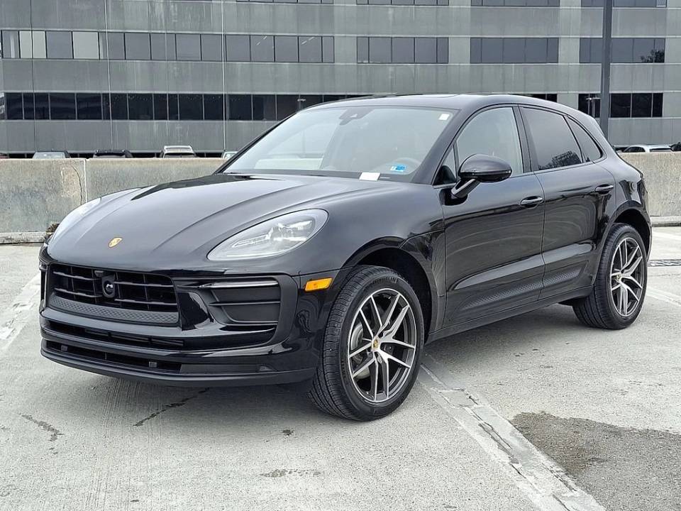 2026 Porsche Macan