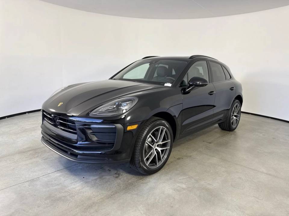 2026 Porsche Macan