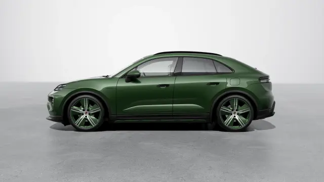 2025 Porsche Macan Base - Photo 14