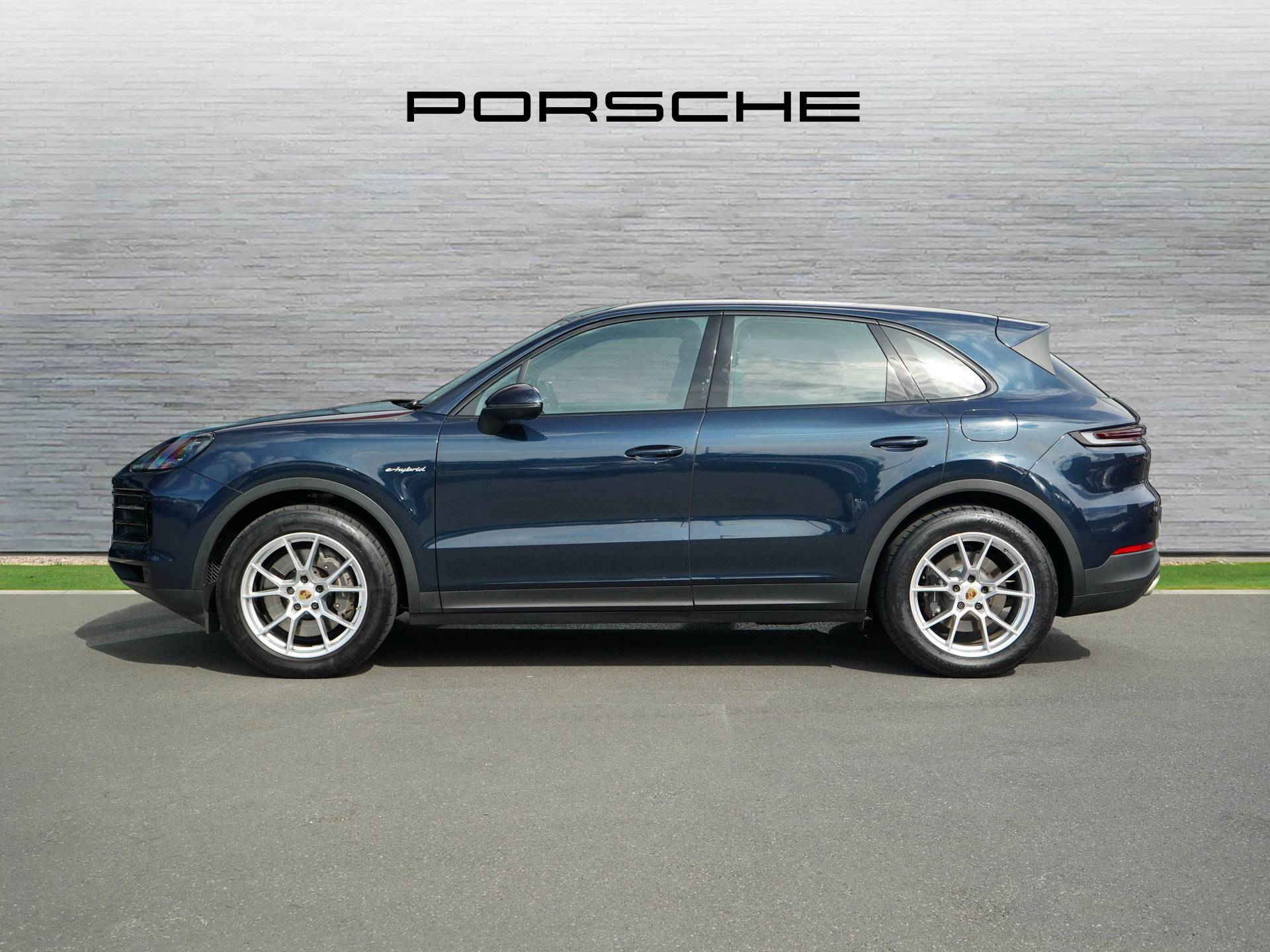 Cayenne E-Hybrid, photo 2 of 35