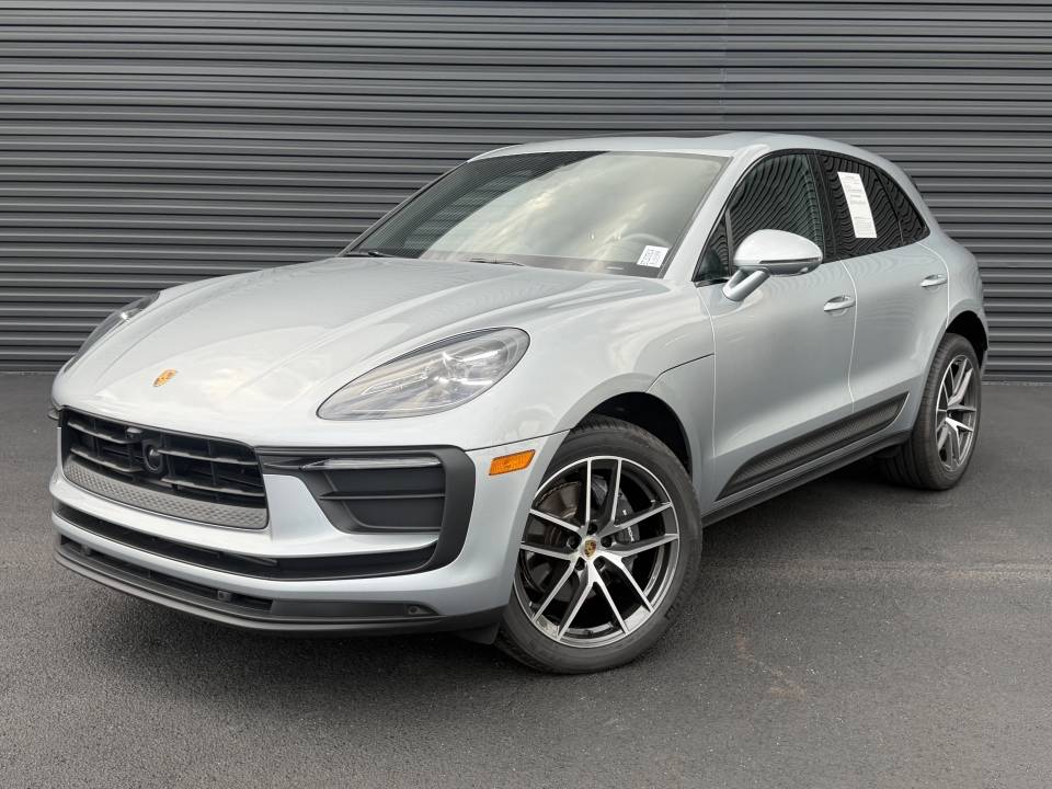 2026 Porsche Macan