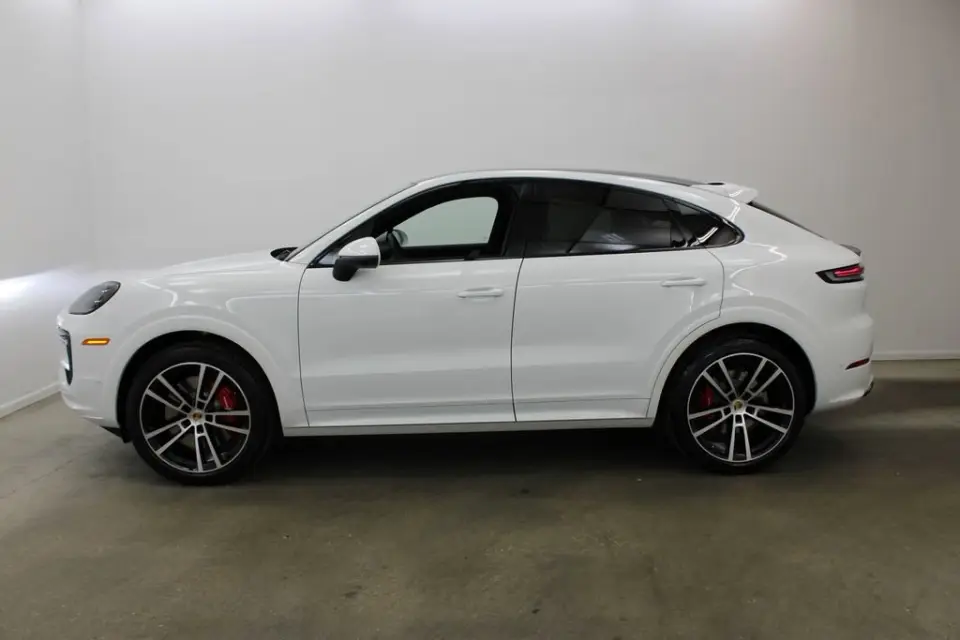 2026 Porsche Cayenne Coup S - Photo 15