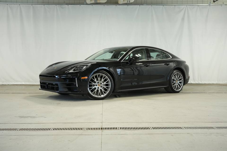 2026 Porsche Panamera