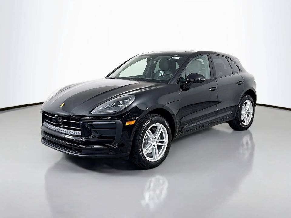 2025 Porsche Macan