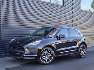 2025 Porsche Macan