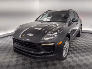 2026 Porsche Macan T's photo
