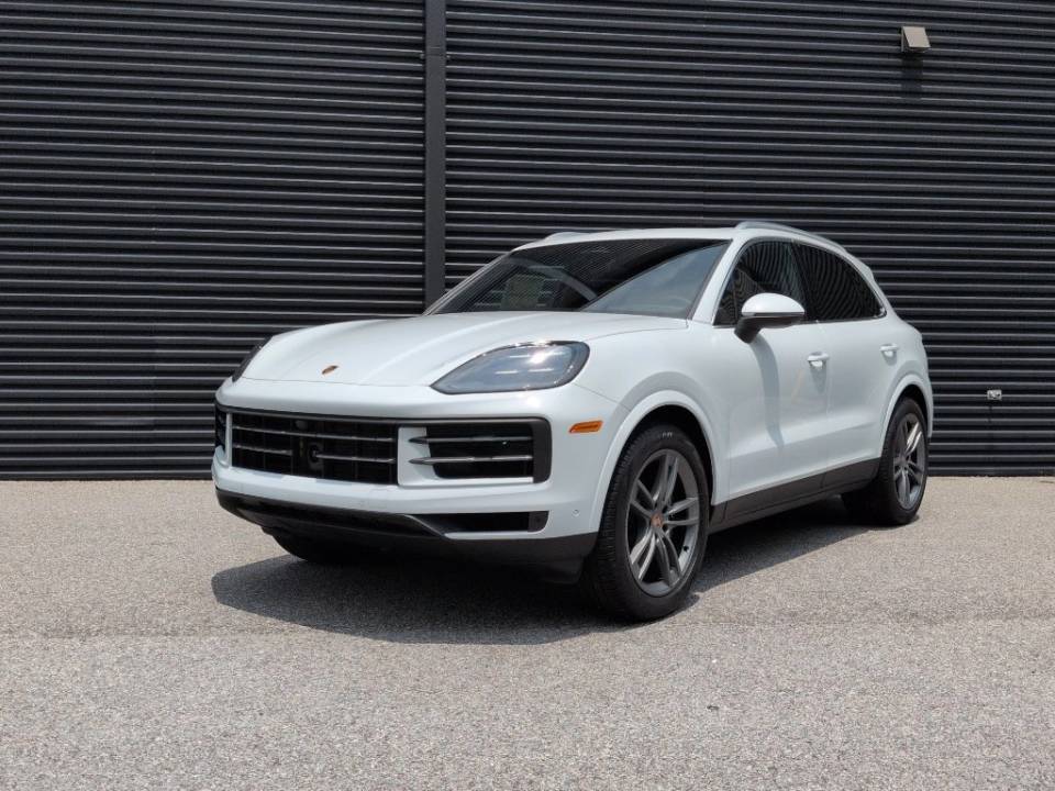 2026 Porsche Cayenne Base