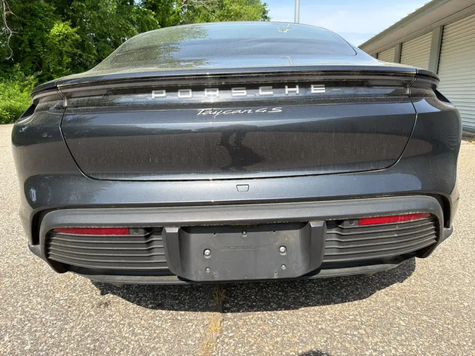 2024 Porsche Taycan S - Photo 31