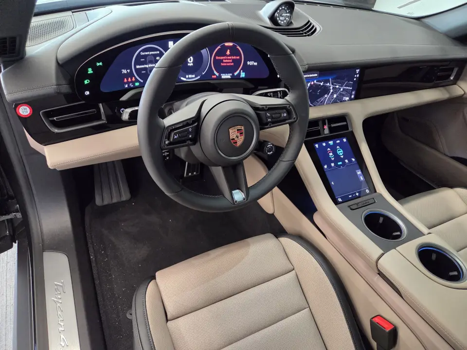 2026 Porsche Taycan S - Photo 31