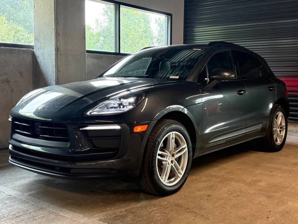 2026 Porsche Macan