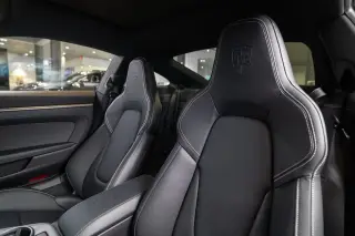2026 Porsche 911 - Photo 37