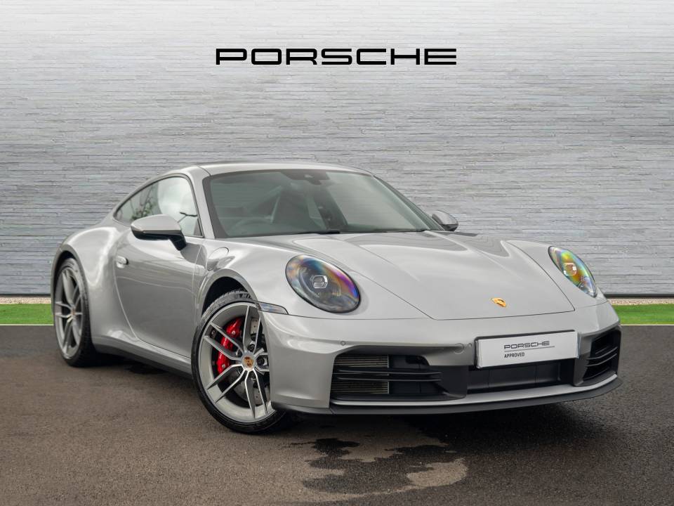 Porsche 911 2025