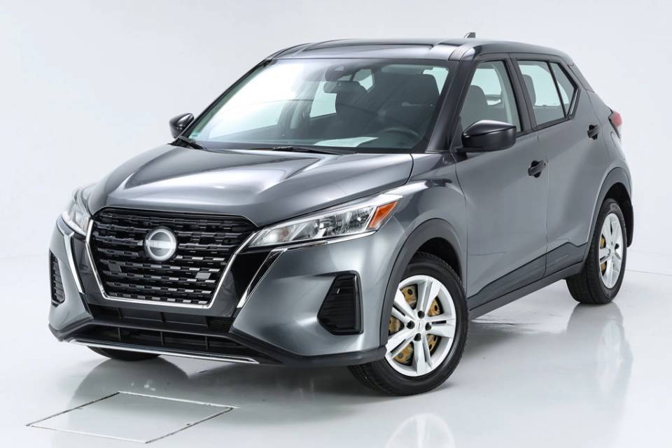 2023 Nissan Kicks