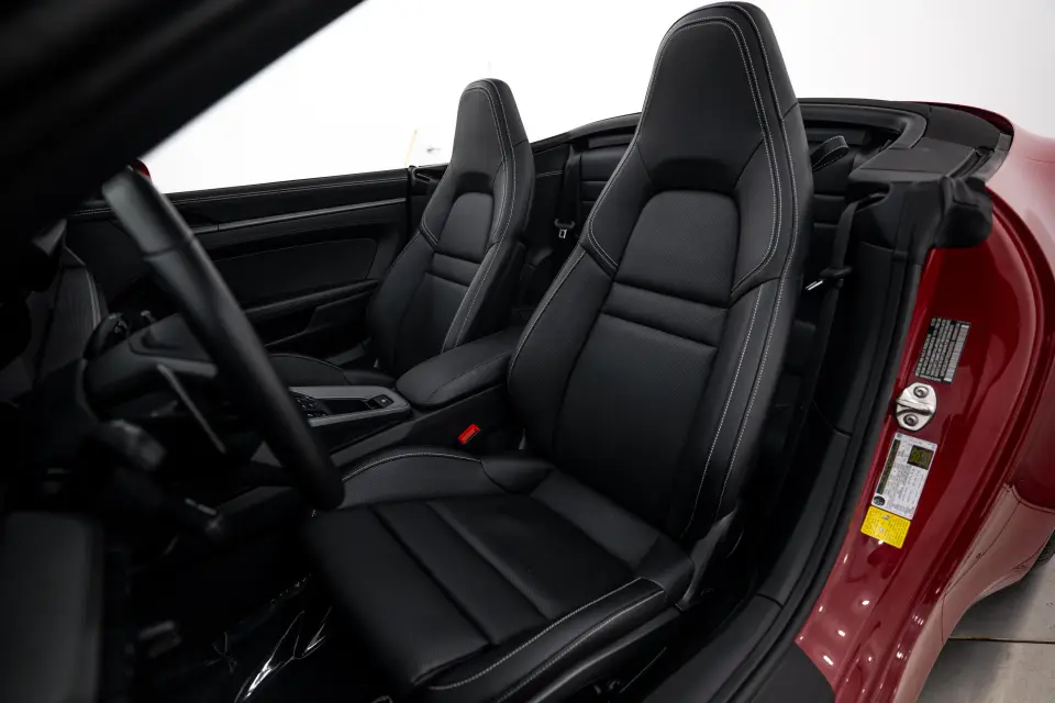2024 Porsche 911 - Photo 39