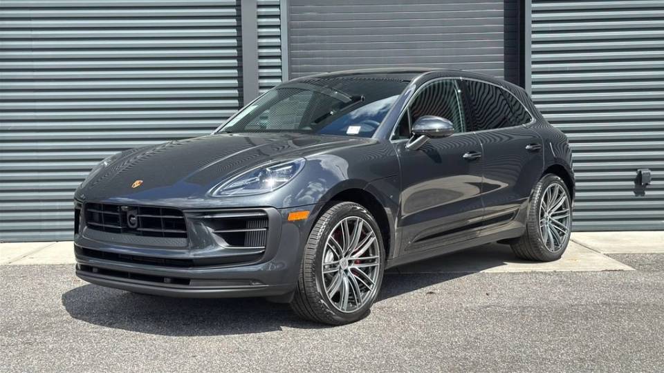 2026 Porsche Macan