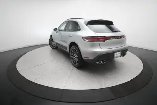 2026 Porsche Macan T - Photo 21