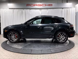 2026 Porsche Macan S - Photo 9