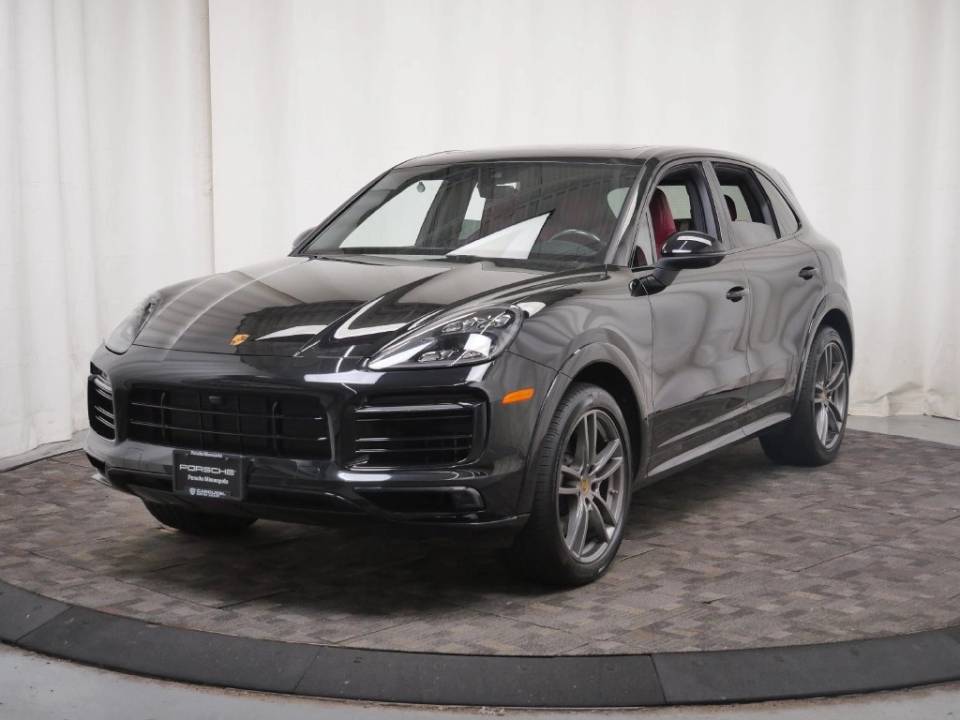 2023 Porsche Cayenne