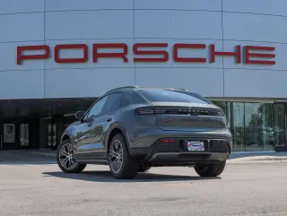 2026 Porsche Macan Base - Photo 21