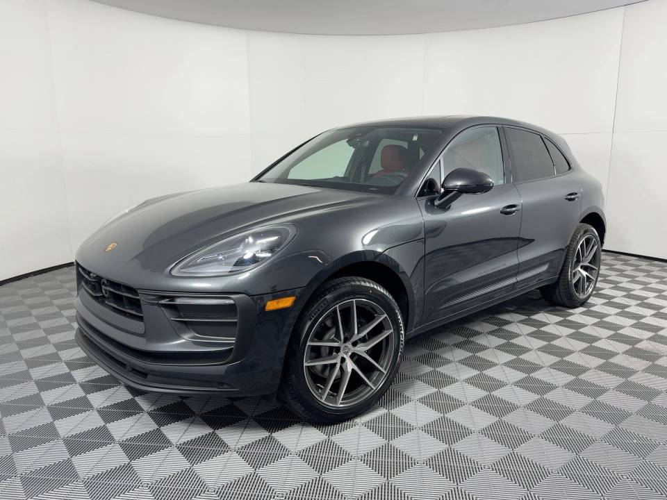 2026 Porsche Macan
