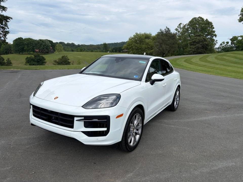 2025 Porsche Cayenne Coup