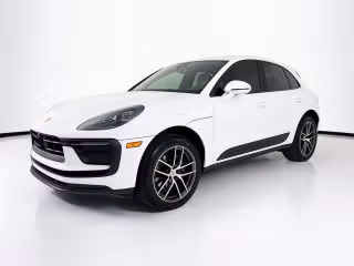 2025 Porsche Macan T's photo