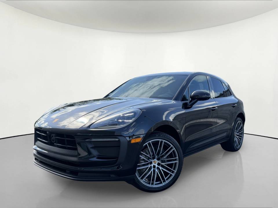 2026 Porsche Macan