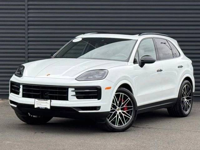 2024 Porsche Cayenne S