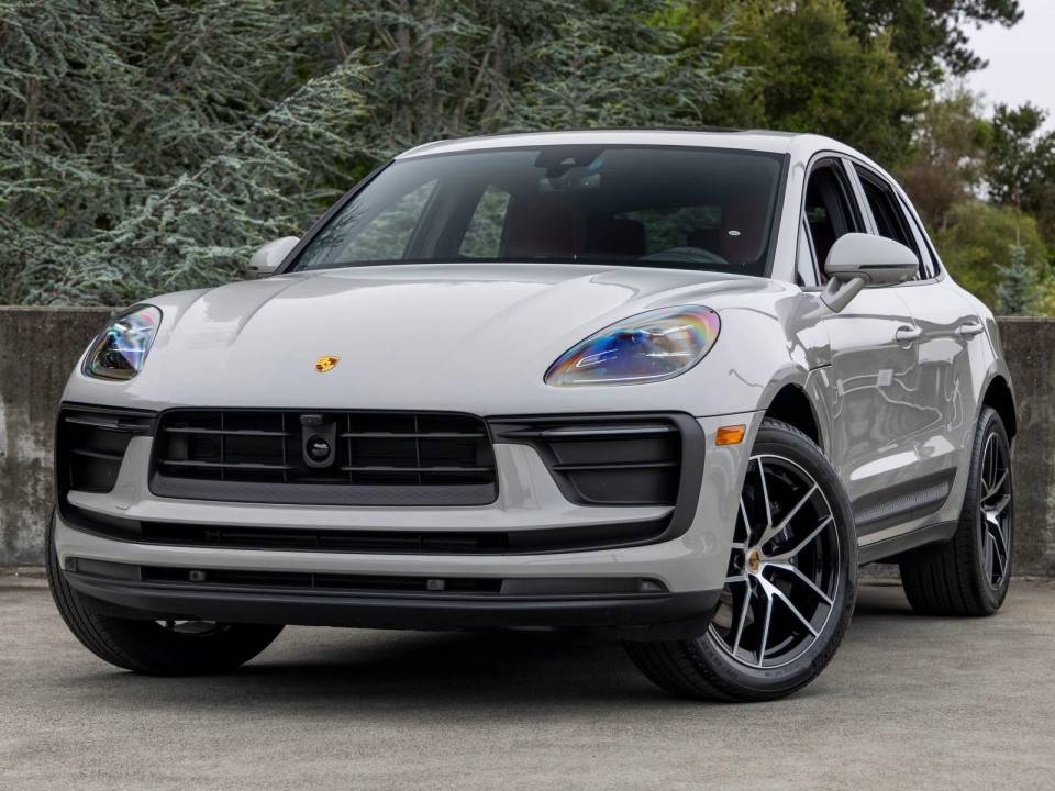 2026 Porsche Macan