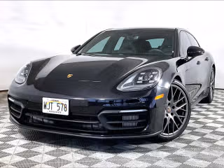 2021 Porsche Panamera 4's photo