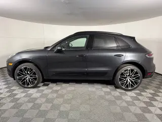 2026 Porsche Macan - Photo 13