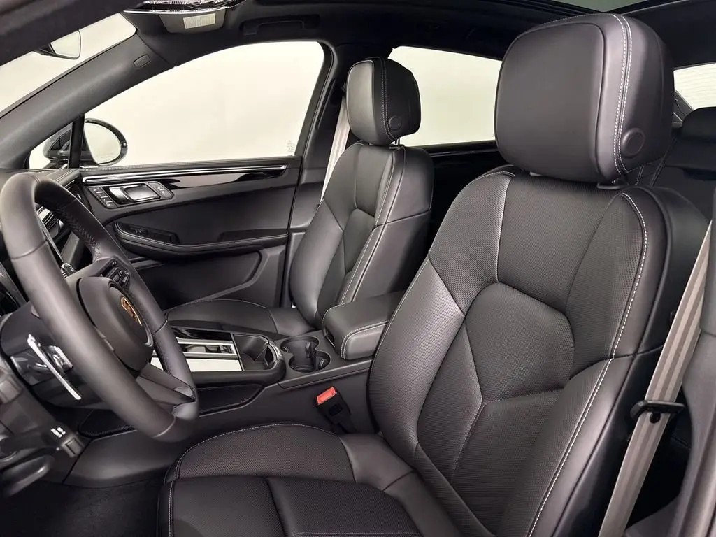 2026 Porsche Macan S - Photo 40