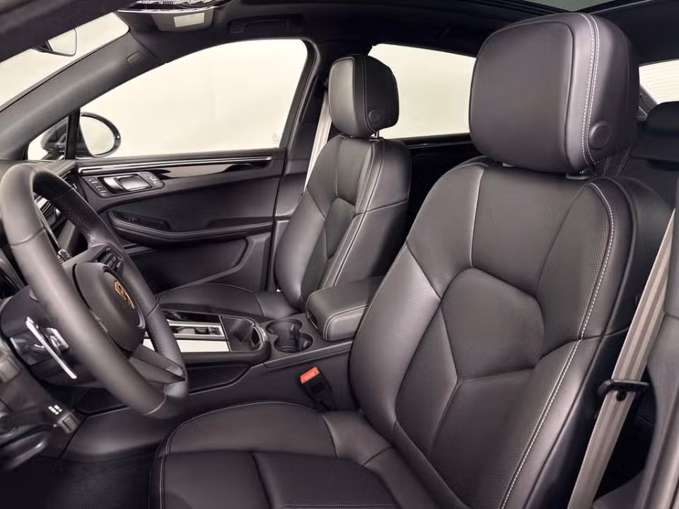 2026 Porsche Macan S - Photo 35